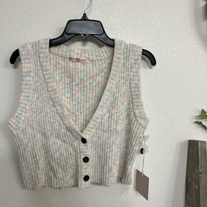 Cropped Sweater Vest